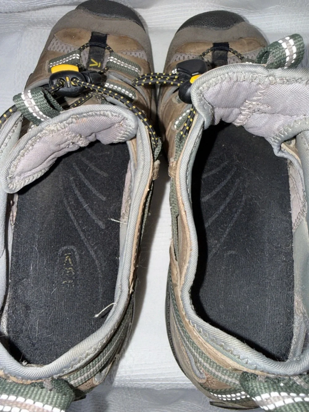 Men's Brown Outdoor Closed-Toe Sandal - Rugged Trail Comfort Keen XT 0205 9.5